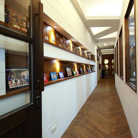 秋合民宿 เมืองฮวาเหลียน ภายนอก รูปภาพ